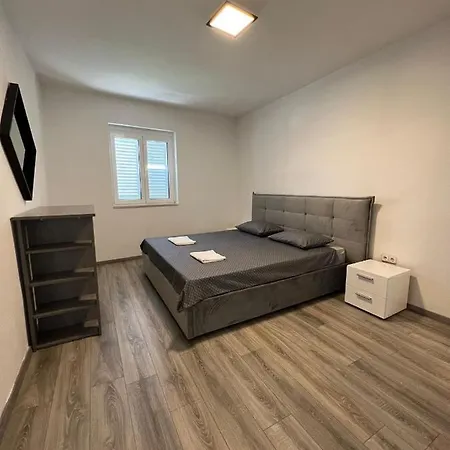 Centrium Makarska Appartement