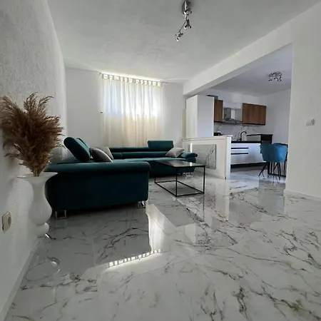 Centrium Makarska Appartement *